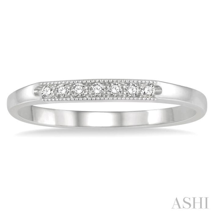 1/10 ctw 7 Stone Round Cut Diamond Wedding Band in 14K White Gold