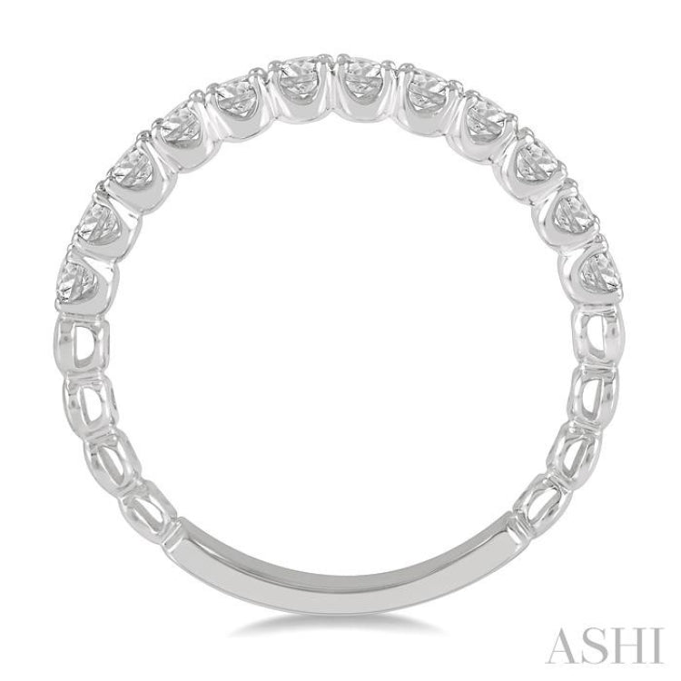1/2 ctw Lattice Round Cut Diamond Wedding Band in Platinum