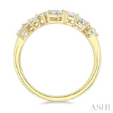3/4 Ctw Mixed Cut Diamond Chevron Fashion Band in 14K Yellow Gold
