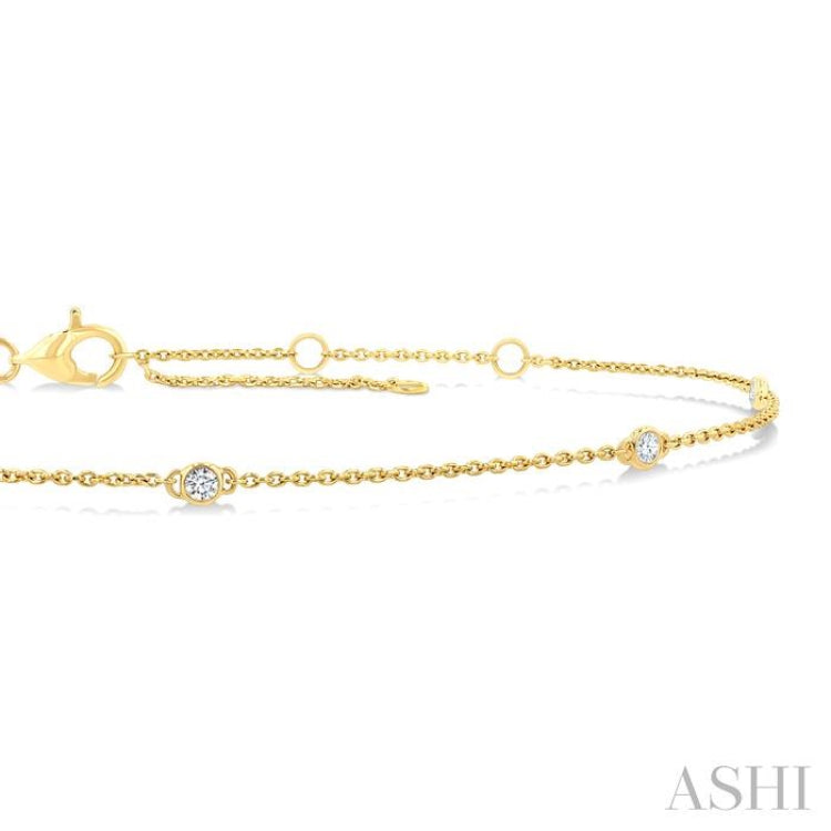 1/8 ctw Round Cut Diamond Station Bracelet in 14K Yellow Gold