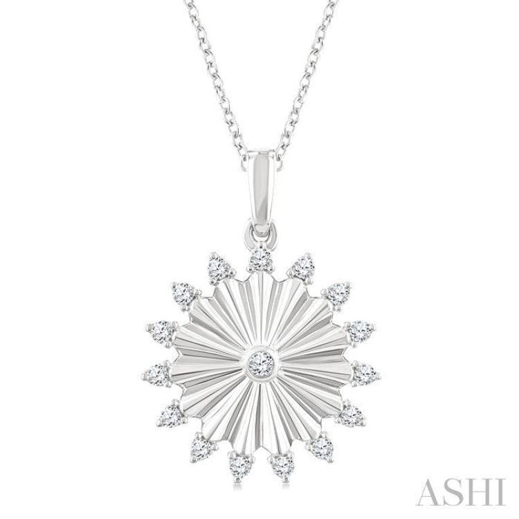 1/5 Ctw Round Cut Diamond Pirouette Circle Fluted Fashion Pendant With Chain in 10K White Gold