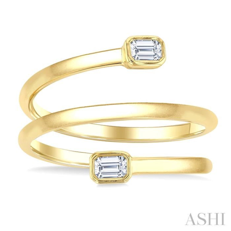 1/5 Ctw Split Double Coil Bezel Set Octagon Cut Diamond Open Fashion Ring in 14K Yellow Gold