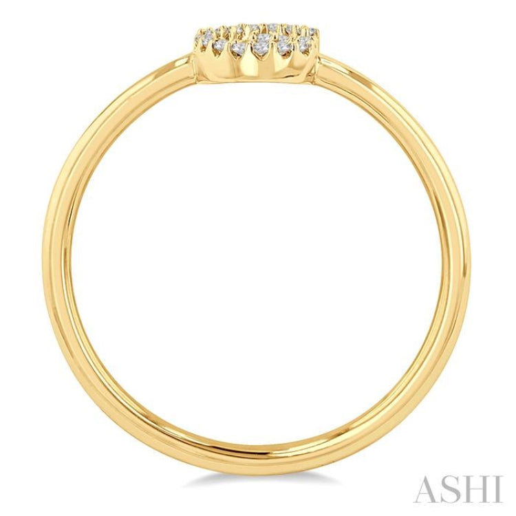 1/20 Ctw Initial 'G' Round Cut Diamond Fashion Ring in 10K Yellow Gold