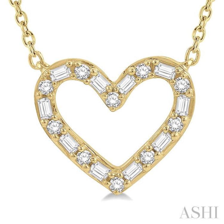 1/2 Ctw Heart Charm Baguette and Round Cut Diamond Pendant With Chain in 14K Yellow Gold