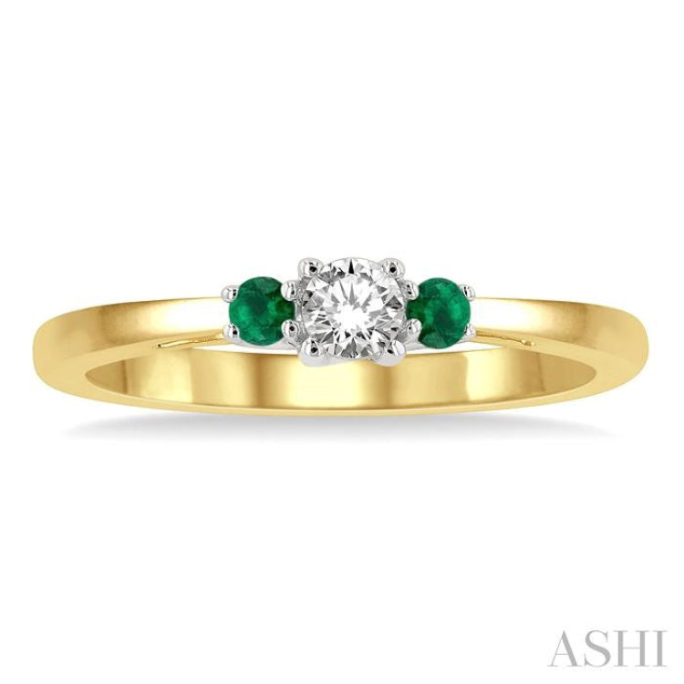 2.15 MM Round Shape Emerald and 1/6 Ctw Past Present and Future Round Cut Diamond Precious Ring in 14K Yellow and White Gold