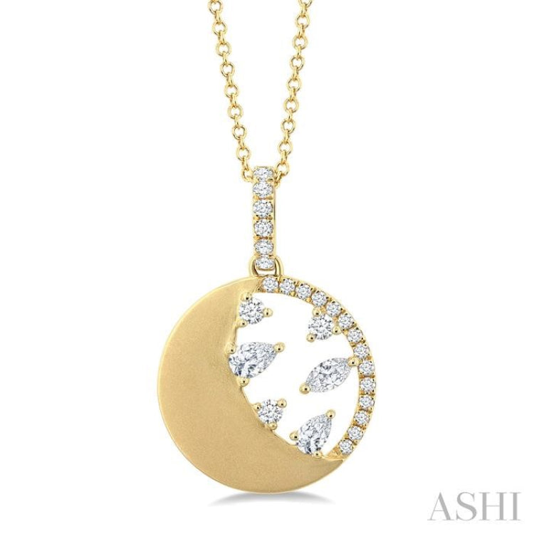 3/8 Ctw Crescent Accent Circle Marquise, Pear and Round Cut Diamond Fashion Pendant With Chain in 14K Yellow Gold