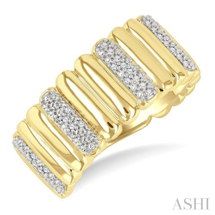 1/10 Ctw Bold Ribbed Round Cut Diamond Pirouette Fashion Wide Band in Yellow Gold Vermeil