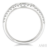 1/5 Ctw Curved Center Round Cut Diamond Wedding Band in 14K White Gold