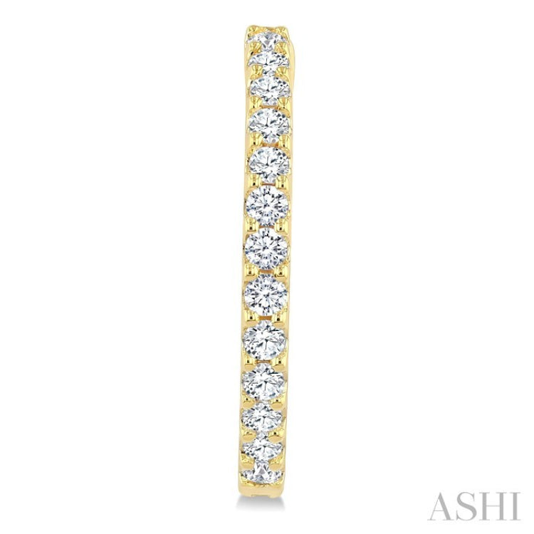 1 Ctw Round Cut Diamond Hoop Earrings in 14K Yellow Gold