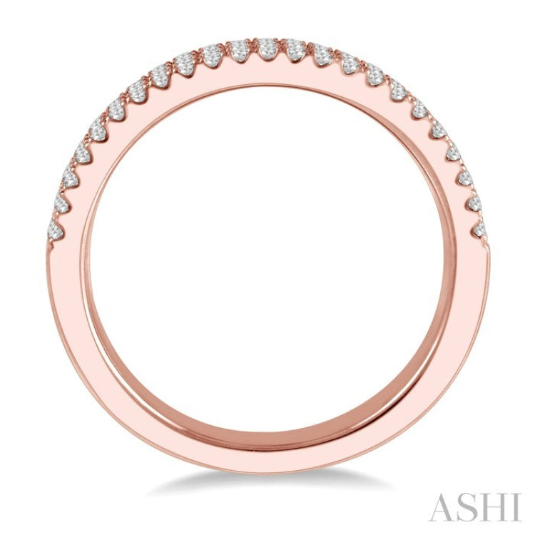 1/2 Ctw Triple Row Round Cut Diamond Wedding Band in 14K Rose Gold