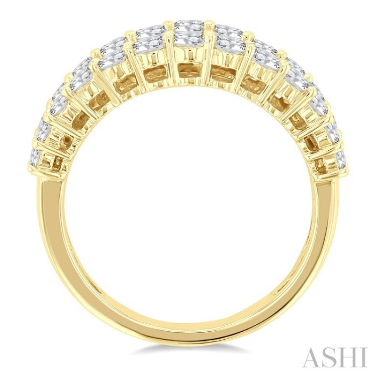 2 3/8 Ctw Baguette and Round Cut Diamond Fashion Band in 14K Yellow Gold