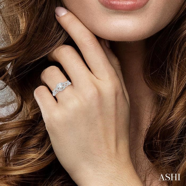 1/3 Ctw Diamond Engagement Ring with 1/5 Ct Round Cut Center Stone in 14K White Gold