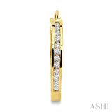 1/2 ctw Round Cut Diamond Hoop Earrings in 14K Yellow Gold