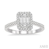 3/8 Ctw Emerald Shape fusion Diamond Ring in 14K White Gold