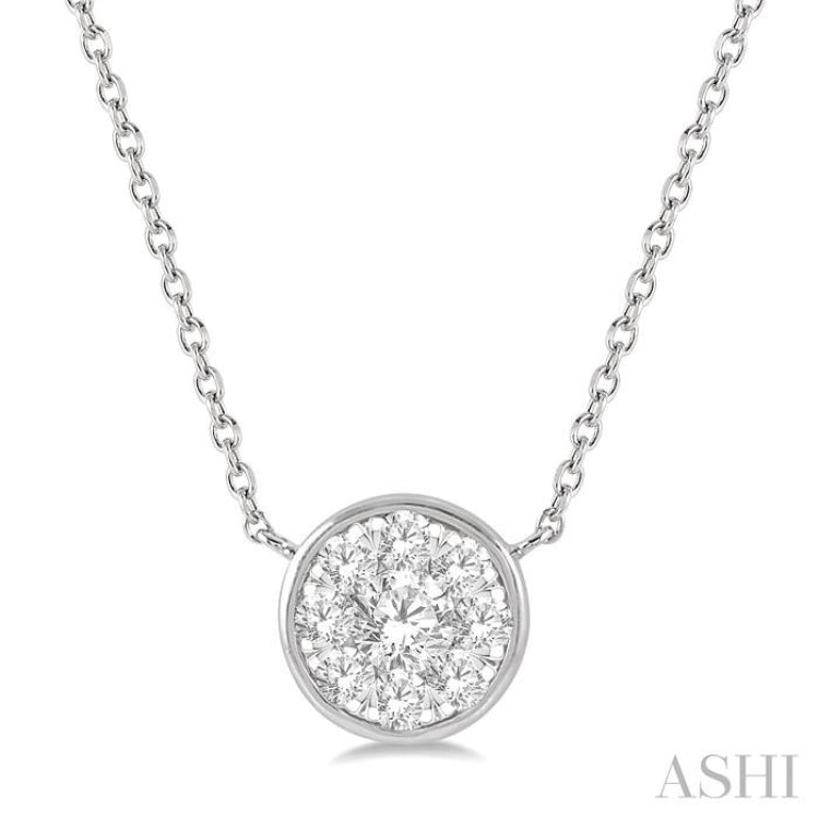 1/3 Ctw Round Shape Lovebright Diamond Pendant With Chain in 14K White Gold