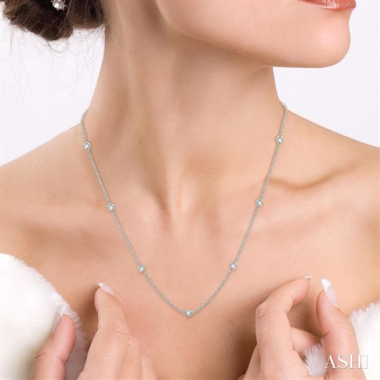2 ctw Round Cut Diamond Fashion Necklace in 14K White Gold