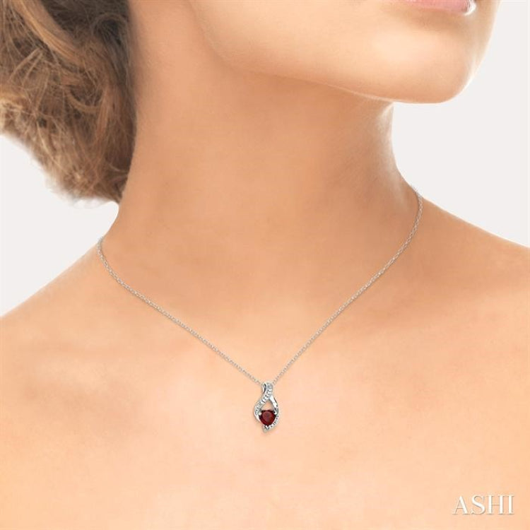 7x7MM Heart Shape Garnet and 1/20 Ctw Single Cut Diamond Pendant in Sterling Silver with Chain