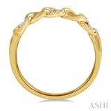 1/10 ctw Curb Round Cut Diamond Ladies Ring in 14K Yellow Gold