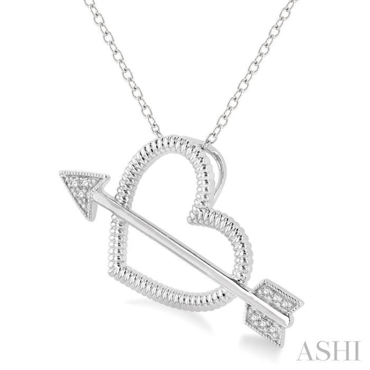 1/20 ctw Heart and Arrow Round Cut Diamond Pendant With Chain in Silver