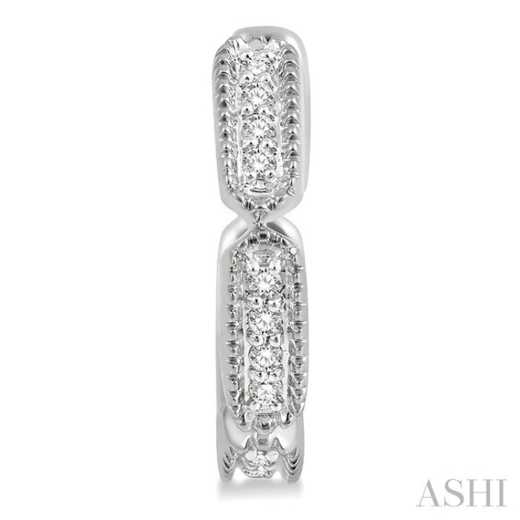 1/10 ctw Lattice Long Hexagonal Pod Round Cut Diamond Huggie Earrings in 10K White Gold