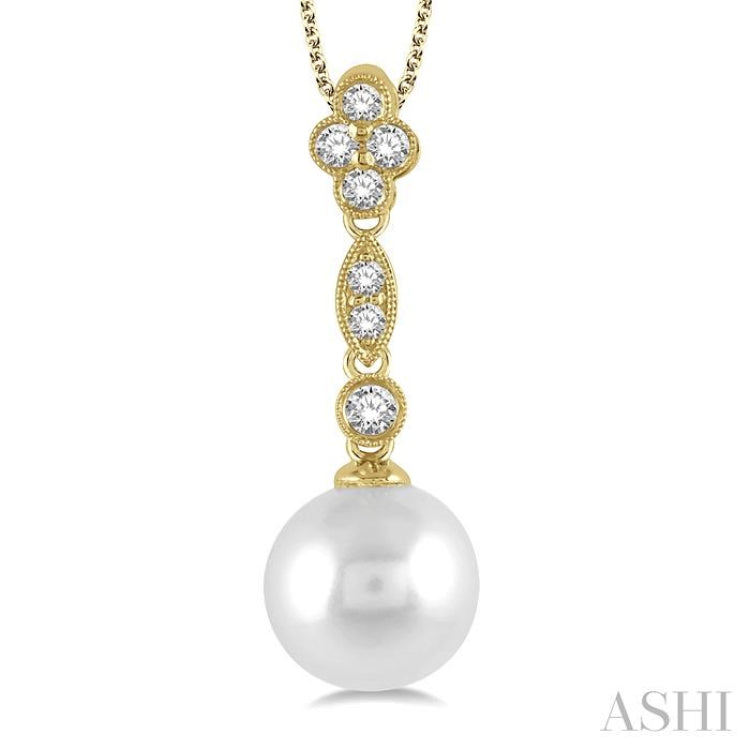 8MM Pearl and 1/6 ctw Floral Dangler Round Cut Diamond Pendant With Chain in 14K Yellow Gold