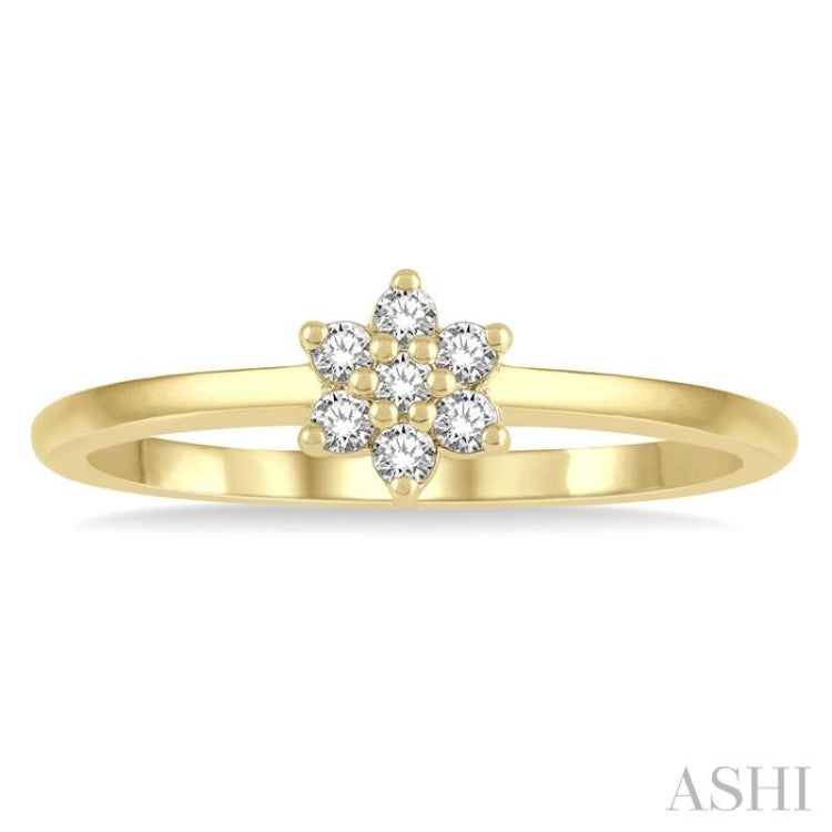 1/8 ctw Floral Round Cut Diamond Petite Fashion Ring in 10K Yellow Gold