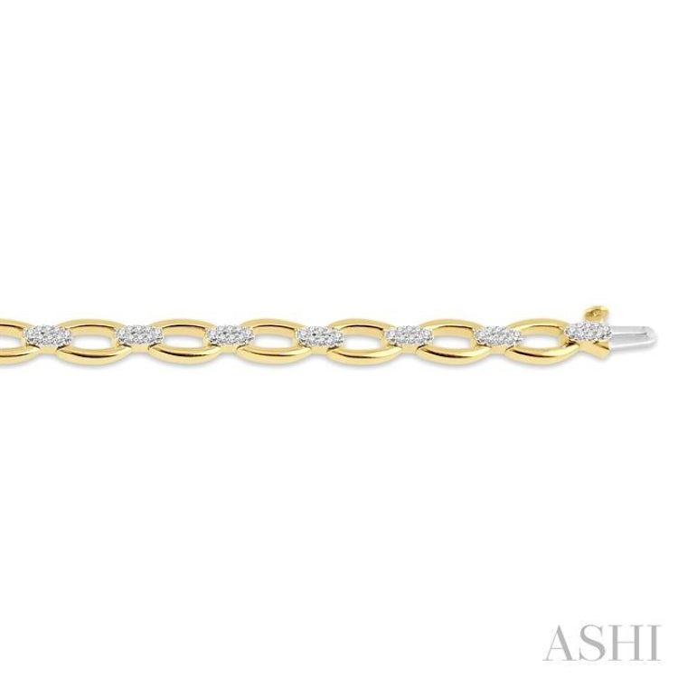 3/4 ctw Oval Shape Link Round Cut Diamond Bracelet in 14K Yellow Gold