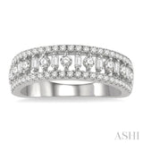 3/4 ctw Fusion Baguette and Round Cut Diamond Fashion Band in 14K White Gold
