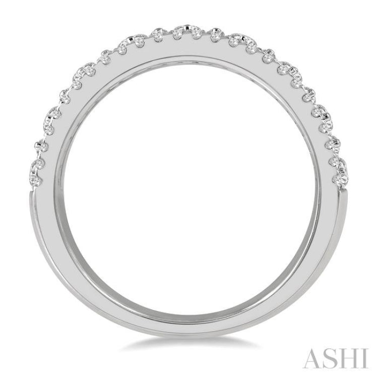 3/4 ctw Fusion Baguette and Round Cut Diamond Fashion Band in 14K White Gold