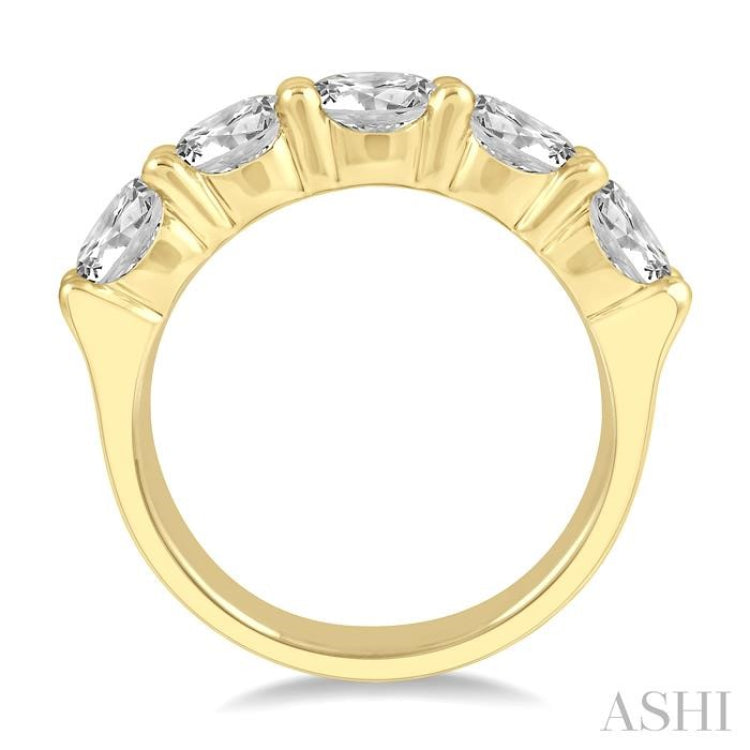 3 ctw 5 Stone Round Cut Diamond Wedding Band in 14K Yellow Gold