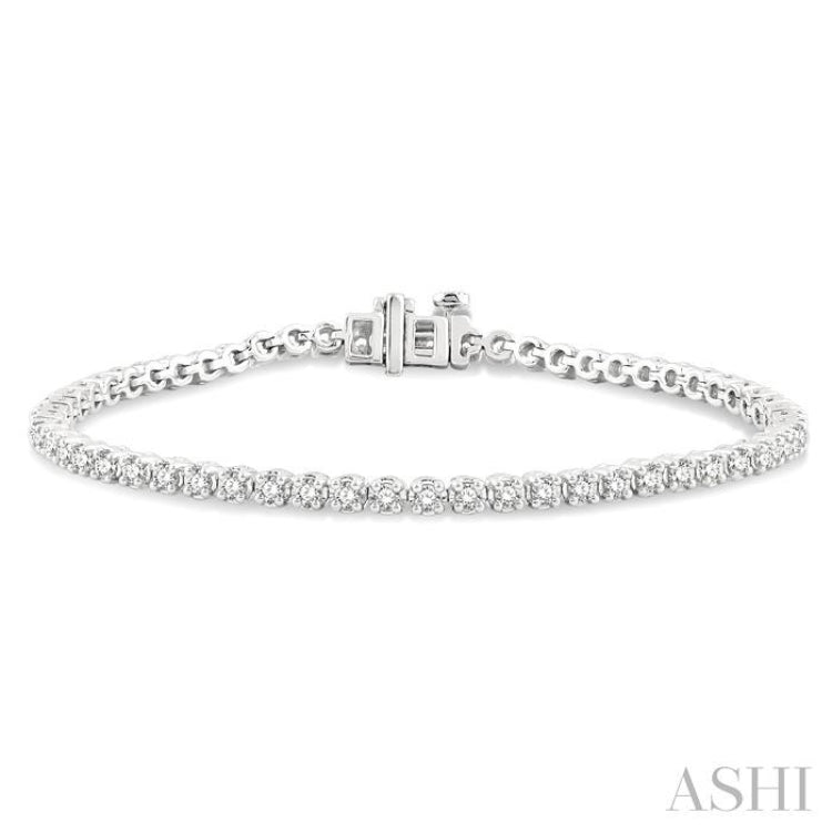2 ctw Round Cut Diamond Tennis Bracelet in 14K White Gold