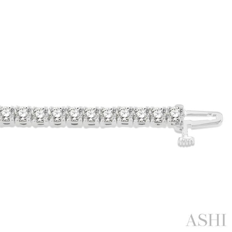 5 ctw Round Cut Diamond Tennis Bracelet in 14K White Gold