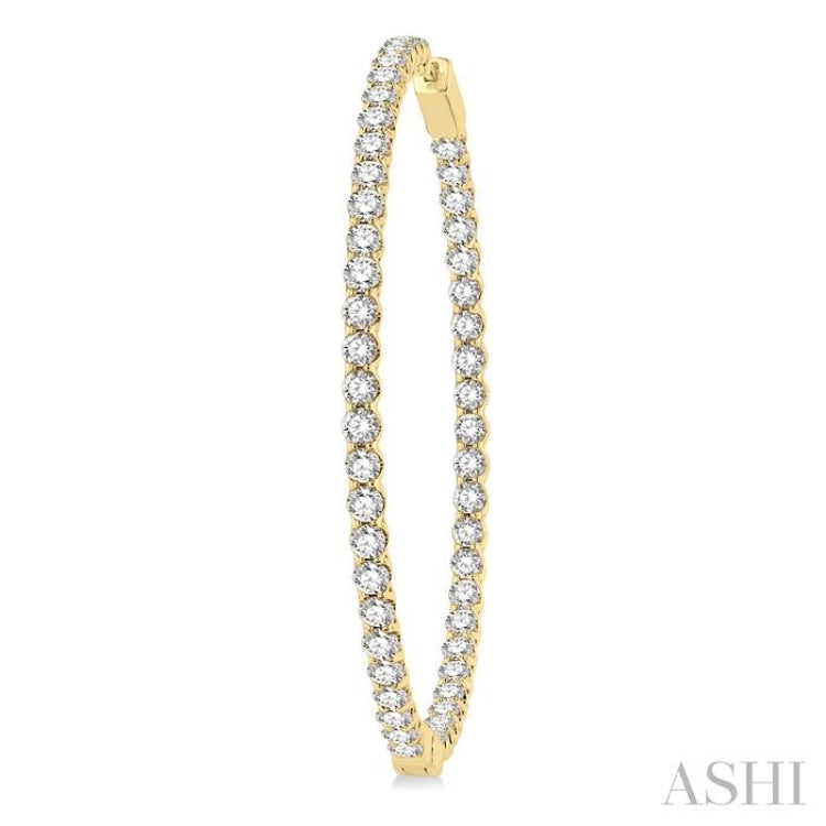 7 ctw Inside-Out Round Cut Diamond 2-Inch Hoop Earrings in 14K Yellow Gold