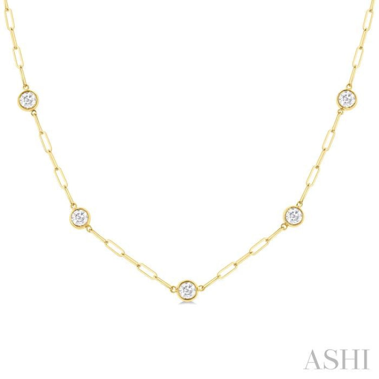 1 1/2 Ctw Bezel Set Round Cut Diamond Paperclip Station Necklace in 14K Yellow Gold