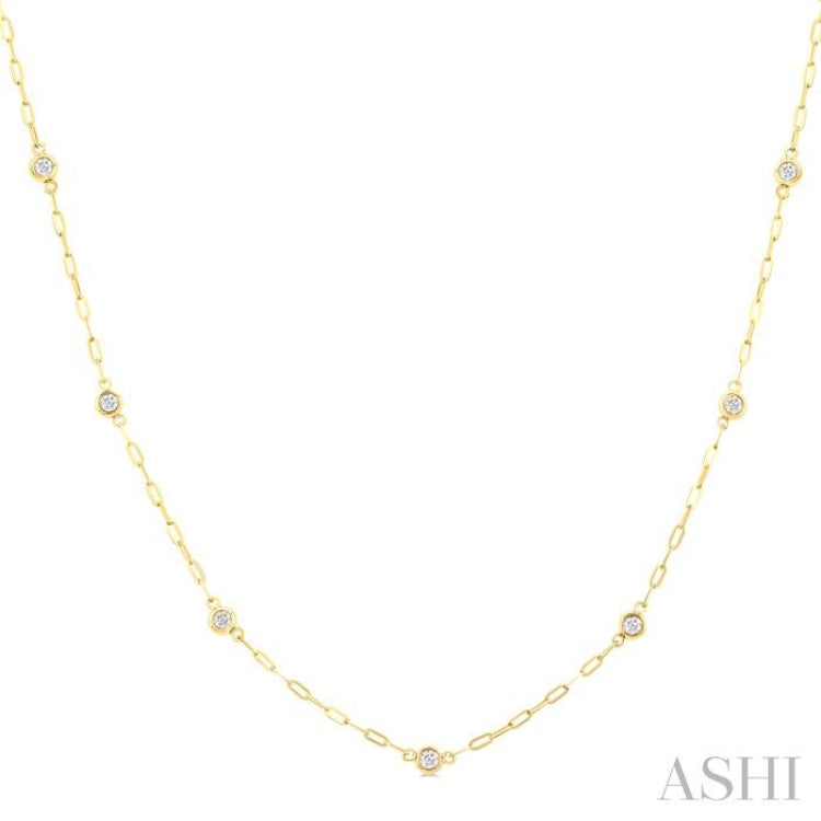 1/4 ctw Bezel Set Round Cut Diamond Paperclip Station Necklace in 14K Yellow Gold