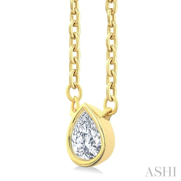 1/6 Ctw Petite Bezel Set Pear Cut Diamond Fashion Pendant With Chain in 10K Yellow Gold