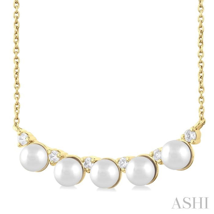 4.5 MM Round Shape Cultured Pearl and 1/6 ctw Smile Round Cut Diamond Necklace in 10K Yellow Gold