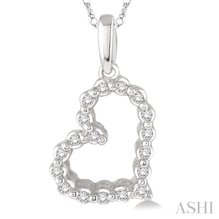 1/10 ctw Round Cut Diamond Heart Pendant in 14K White Gold with Chain