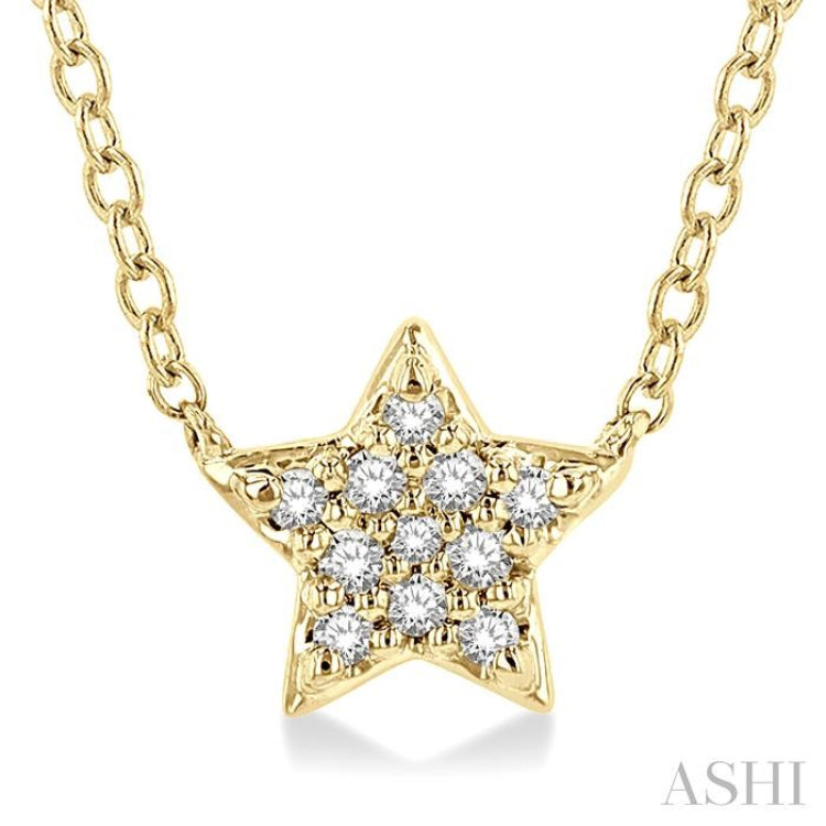 1/10 ctw Star Round Cut Diamond Petite Fashion Pendant With Chain in 14K Yellow Gold