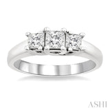3/4 Ctw Three Stone Princess Cut Diamond Ring in 14K White Gold