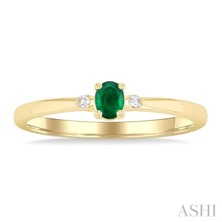 4x3 MM Oval Shape Emerald and 1/50 Ctw Petite Round Cut Diamond Fashion Ring in 10K Yellow Gold