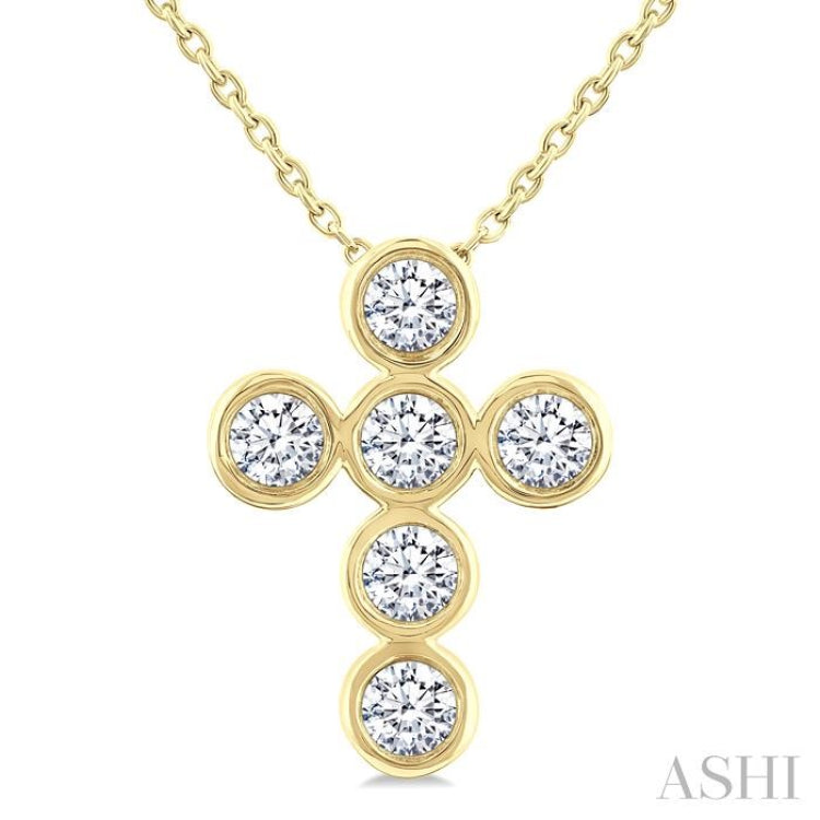 1/2 Ctw Round Cut Diamond 6-Stone Bezel Set Cross Pendant With Chain in 14K Yellow Gold