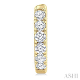 1/2 Ctw Round Cut Diamond Hoop Earrings in 14K Yellow Gold