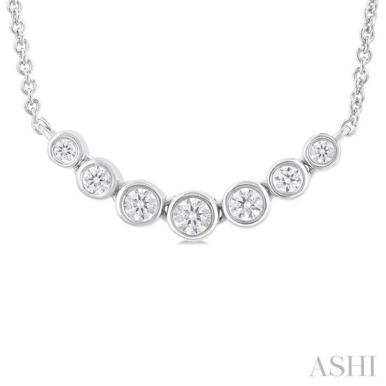 1/4 ctw Graduated Bezel Set Round Cut Diamond Smile Necklace in 14K White Gold