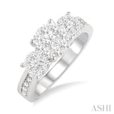 Past Present & Future Lovebright Essential Diamond Ring