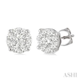 Lovebright Essential Diamond Stud Earrings