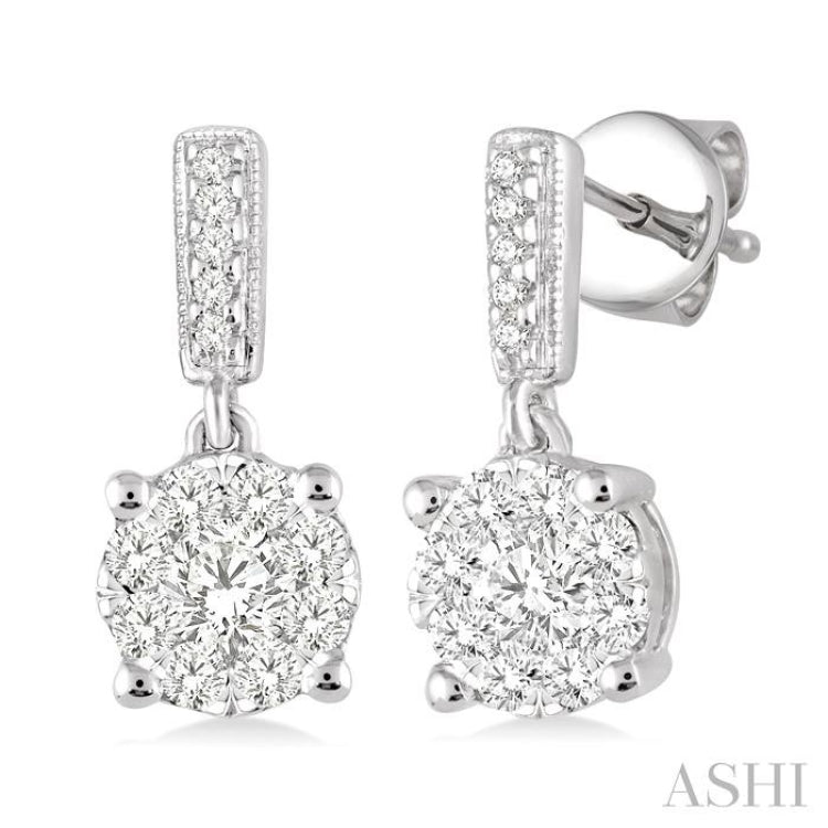 Lovebright Essential Diamond Earrings