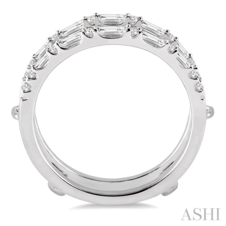 Baguette Diamond Insert Ring