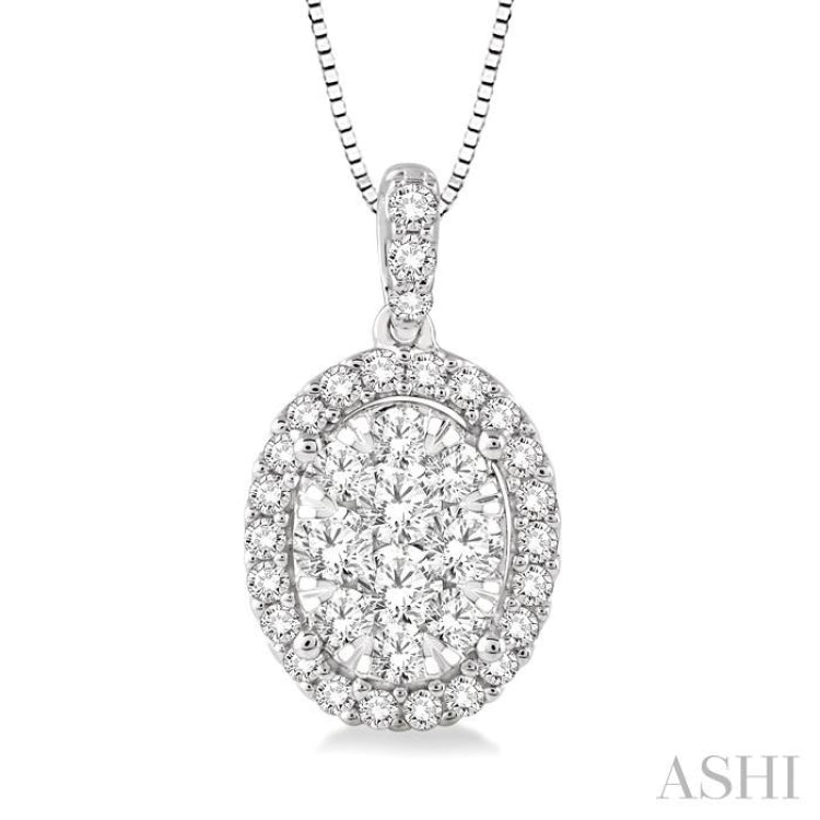 Oval Shape Lovebright Essential Diamond Pendant