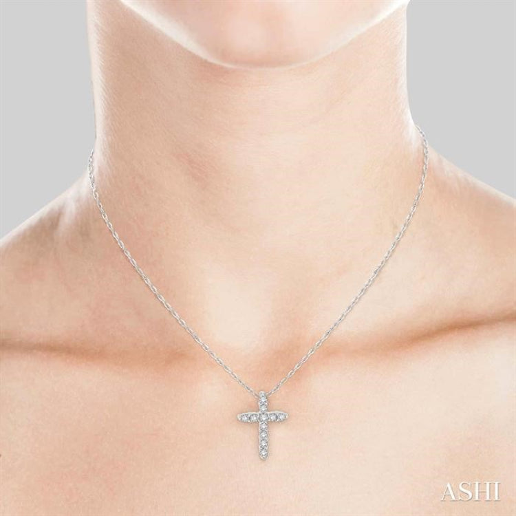 Cross Diamond Pendant